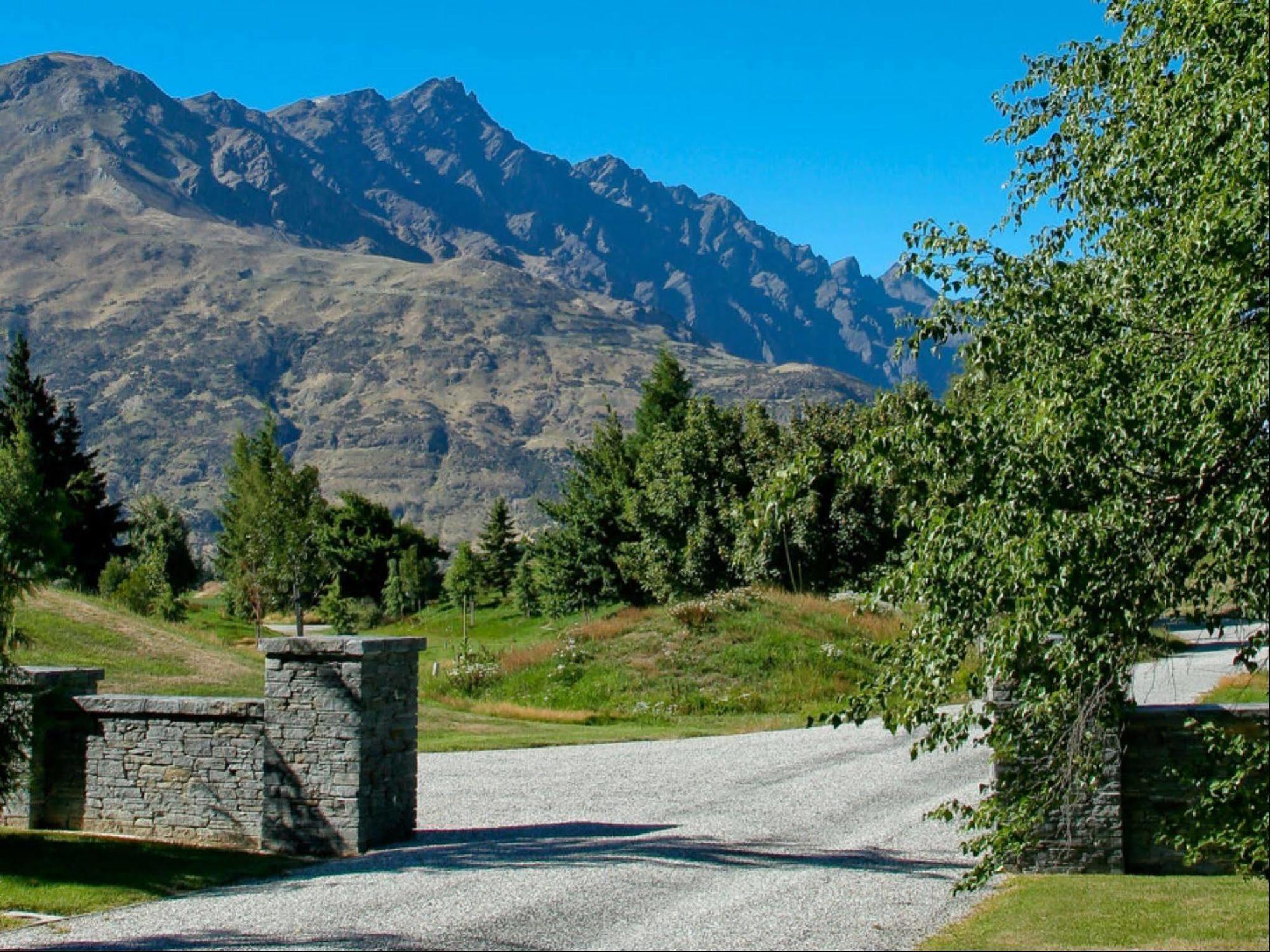 Manata Homestead & Lodge Квинстаун Экстерьер фото